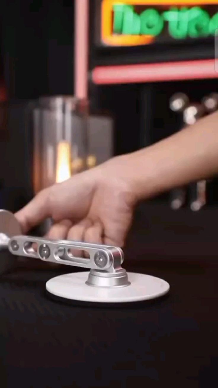 Universal 360 degree PRO Phone Holder